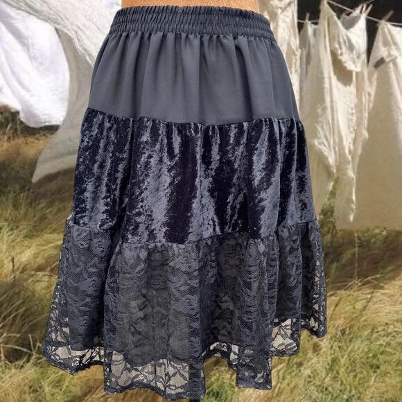 Whimsigoth Grunge Goth Festival Black Velvet Lace Coquette Girly Midi Skirt - Picture 2 of 5